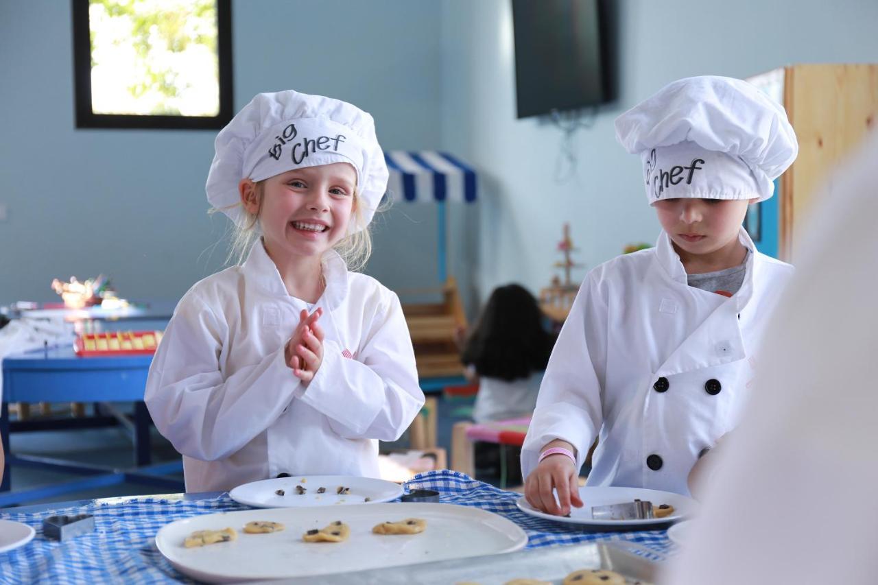 Kenzi Club Agdal Medina Otel Lahebichate Dış mekan fotoğraf Children at the Junior Chef Academy